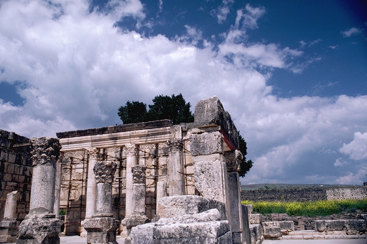 Capernaum-synagogue-reconstructed